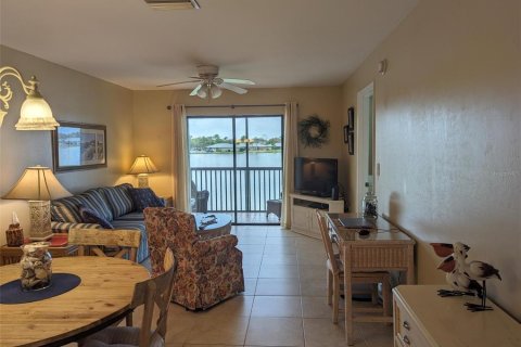 Condo in Punta Gorda, Florida, 2 bedrooms  № 1838524 - photo 7