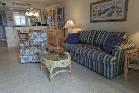 Condo in Punta Gorda, Florida, 2 bedrooms  № 1838524 - photo 9