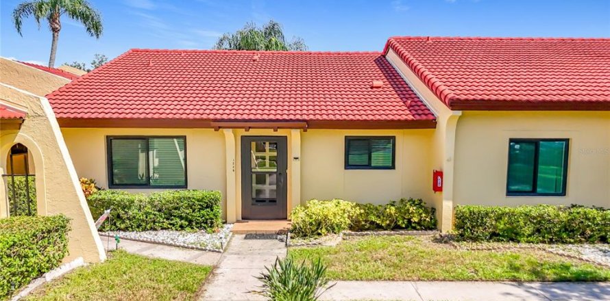 Condo in Bradenton, Florida, 2 bedrooms  № 2377880