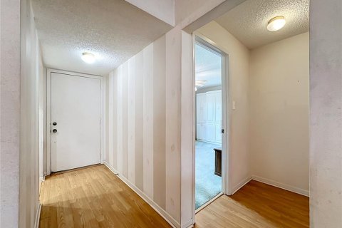 Condo in Bradenton, Florida, 2 bedrooms  № 2377880 - photo 7