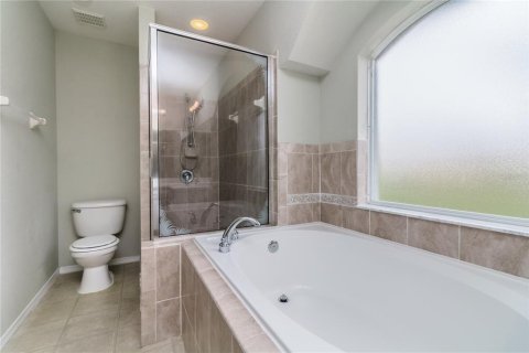 House in Lakeland, Florida 3 bedrooms, 151.71 sq.m. № 1766002 - photo 17