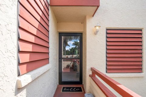 Condo in Bradenton, Florida, 2 bedrooms  № 1679961 - photo 4