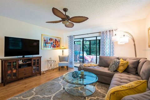 Condo in Bradenton, Florida, 2 bedrooms  № 1679961 - photo 17