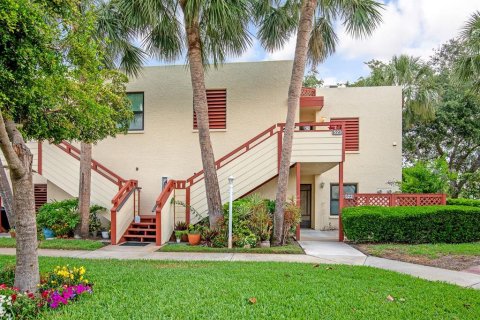 Condo in Bradenton, Florida, 2 bedrooms  № 1679961 - photo 30
