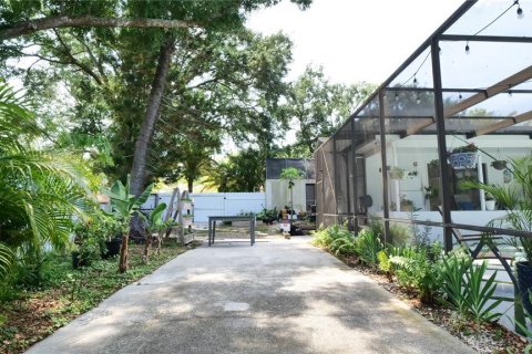 Купить виллу или дом в Палм-Харбор, Флорида 9 комнат, 247.12м2, № 2225359 - фото 30