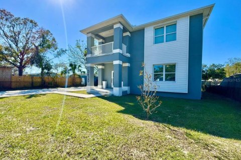 Appartement à louer à Tampa, Floride: 3 chambres, 129.23 m2 № 2385876 - photo 2