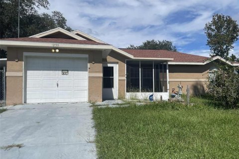 Casa en Ocala, Florida 3 dormitorios, 105.07 m2 № 2105286