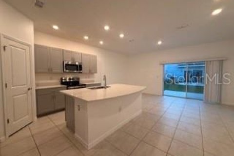 Adosado en venta en Davenport, Florida, 3 dormitorios, 130.71 m2 № 2238738 - foto 6