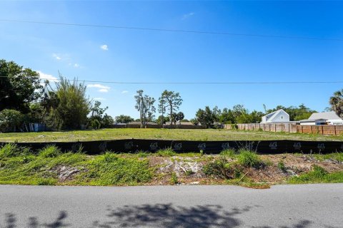 House in Sarasota, Florida 3 bedrooms, 266.82 sq.m. № 2233206 - photo 29