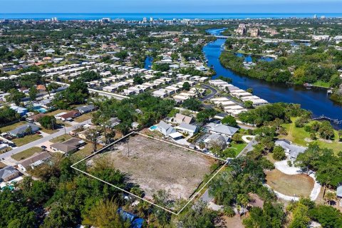 House in Sarasota, Florida 3 bedrooms, 266.82 sq.m. № 2233206 - photo 26