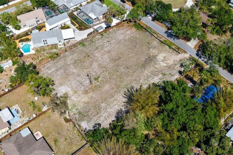 House in Sarasota, Florida 3 bedrooms, 266.82 sq.m. № 2233206 - photo 16