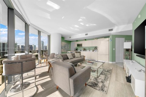 Copropriété à vendre à Miami, Floride: 2 chambres, 85.84 m2 № 1990717 - photo 3