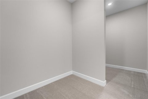 House in Mulberry, Florida 3 bedrooms, 204.38 sq.m. № 2200053 - photo 25