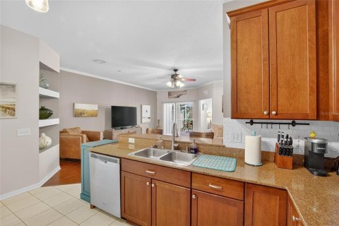 Touwnhouse à vendre à Land O' Lakes, Floride: 3 chambres, 171.5 m2 № 2222262 - photo 11