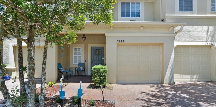 Touwnhouse à Land O' Lakes, Floride 3 chambres, 171.5 m2 № 2222262