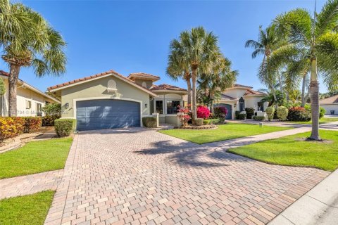 House in Boynton Beach, Florida 3 bedrooms, 178.28 sq.m. № 1701111 - photo 5