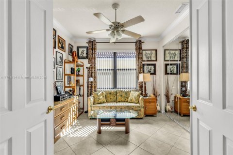 House in Boynton Beach, Florida 3 bedrooms, 178.28 sq.m. № 1701111 - photo 19