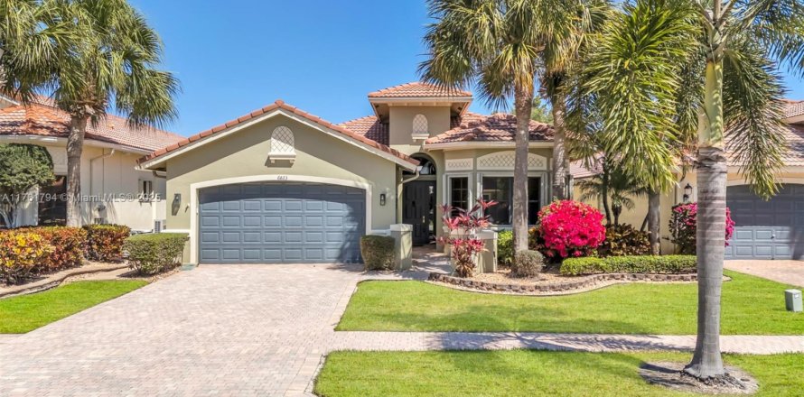 House in Boynton Beach, Florida 3 bedrooms, 178.28 sq.m. № 1701111