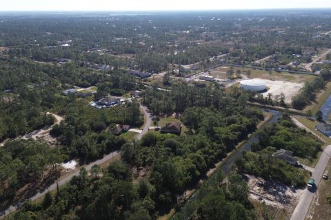 Terreno en venta en Lehigh Acres, Florida № 2161722 - foto 8