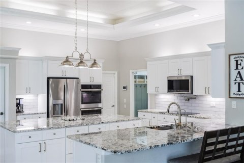 Villa ou maison à vendre à Lakeland, Floride: 4 chambres, 311.87 m2 № 2312839 - photo 8