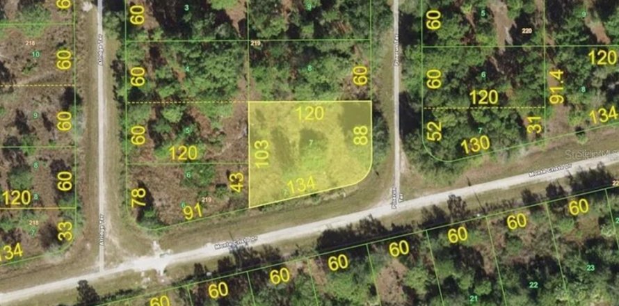 Land in Punta Gorda, Florida № 2159858