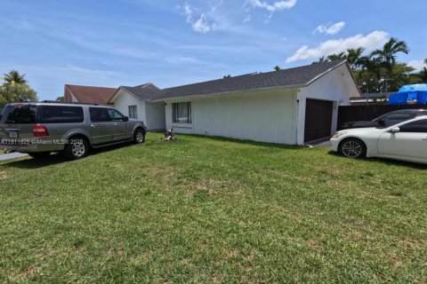 Купить виллу или дом в Майами, Флорида 4 спальни, 136.38м2, № 1967383 - фото 3