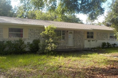 House in Ocala, Florida 4 bedrooms, 166.67 sq.m. № 1810523 - photo 1