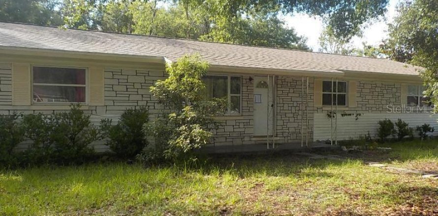 House in Ocala, Florida 4 bedrooms, 166.67 sq.m. № 1810523