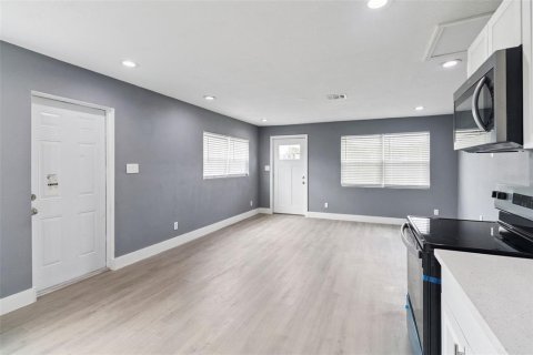 Купить виллу или дом в Мелборн, Флорида 3 комнаты, 204.85м2, № 2144897 - фото 9