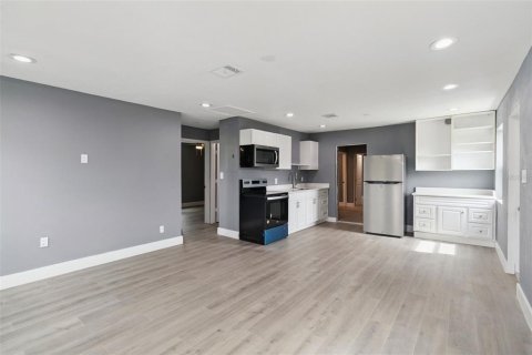 Купить виллу или дом в Мелборн, Флорида 3 комнаты, 204.85м2, № 2144897 - фото 6