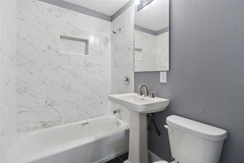 Купить виллу или дом в Мелборн, Флорида 3 комнаты, 204.85м2, № 2144897 - фото 23