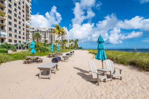 Copropriété à louer à Lauderdale-by-the-Sea, Floride: 1 chambre, 100.33 m2 № 2171046 - photo 30