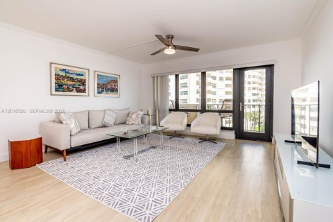 Copropriété à louer à Lauderdale-by-the-Sea, Floride: 1 chambre, 100.33 m2 № 2171046 - photo 8