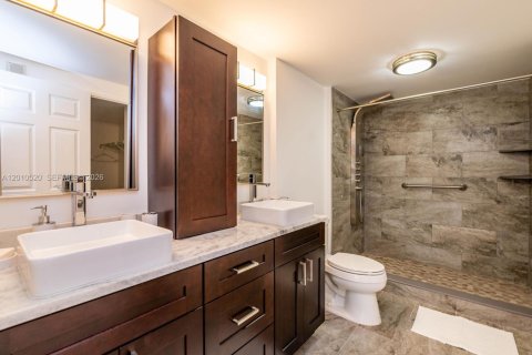 Copropriété à louer à Lauderdale-by-the-Sea, Floride: 1 chambre, 100.33 m2 № 2171046 - photo 21