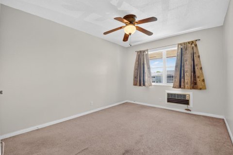 Copropriété à vendre à West Palm Beach, Floride: 2 chambres, 76.09 m2 № 2181103 - photo 10