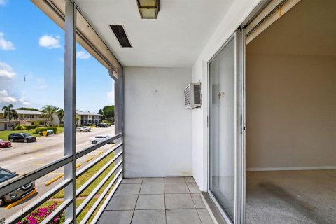 Copropriété à vendre à West Palm Beach, Floride: 2 chambres, 76.09 m2 № 2181103 - photo 15