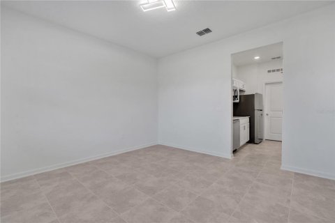 Villa ou maison à louer à Winter Haven, Floride: 4 chambres, 195.93 m2 № 2401036 - photo 10