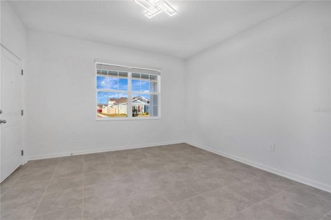 Villa ou maison à louer à Winter Haven, Floride: 4 chambres, 195.93 m2 № 2401036 - photo 11