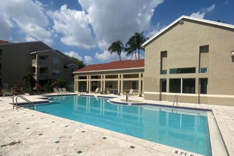 Condo in Delray Beach, Florida, 2 bedrooms  № 1075738