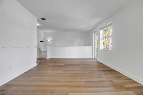 Townhouse in Fort Lauderdale, Florida 3 bedrooms, 183.67 sq.m. № 1938802 - photo 13