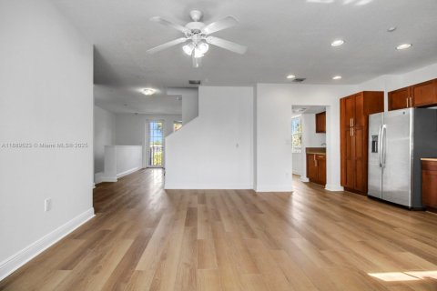 Townhouse in Fort Lauderdale, Florida 3 bedrooms, 183.67 sq.m. № 1938802 - photo 12