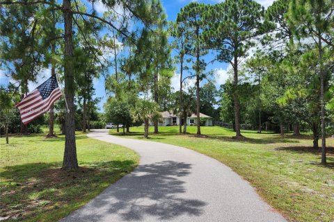 House in Naples, Florida 3 bedrooms № 1889365 - photo 2
