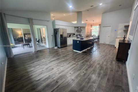 House in Naples, Florida 3 bedrooms № 1889365 - photo 6