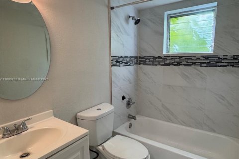 Appartement à louer à Hollywood, Floride: 1 chambre, 51.56 m2 № 2016146 - photo 9