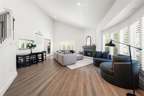 House in Osprey, Florida 4 bedrooms, 323.21 sq.m. № 1806551 - photo 8