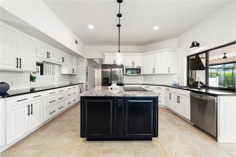 House in Osprey, Florida 4 bedrooms, 323.21 sq.m. № 1806551 - photo 14