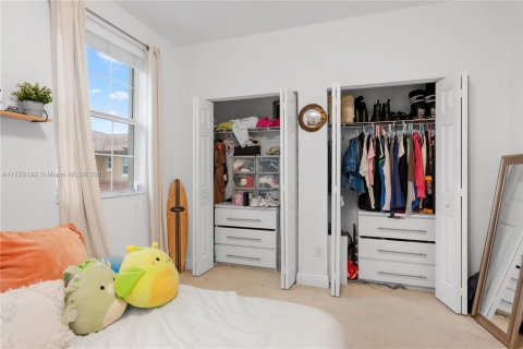 Adosado en venta en Pembroke Pines, Florida, 3 dormitorios, 162.11 m2 № 1710131 - foto 23