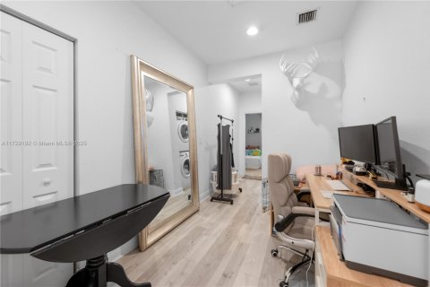 Adosado en venta en Pembroke Pines, Florida, 3 dormitorios, 162.11 m2 № 1710131 - foto 25