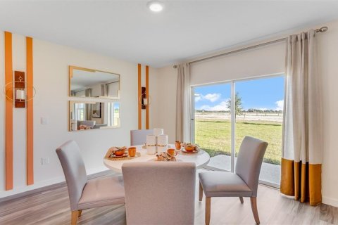 Casa en venta en Wesley Chapel, Florida, 5 dormitorios, 242.01 m2 № 1899423 - foto 6
