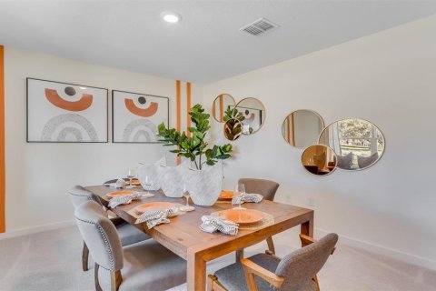 Casa en venta en Wesley Chapel, Florida, 5 dormitorios, 242.01 m2 № 1899423 - foto 2